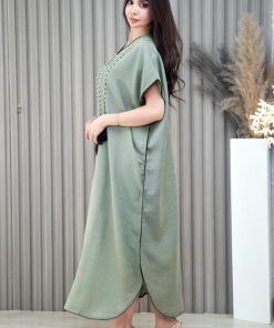 Alternative view of أوبرا فاشن - جلابية كويتية لون زيتي بهدب بالصدر