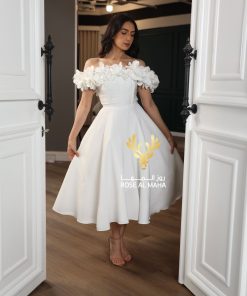 روز المها - فستان العيد بياقه مزينه بالورد