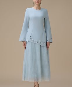 Alternative view of اكتان - فستان طويل ازرق بطبقتين بتصميم ناعم