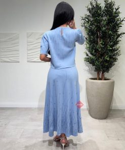 Alternative view of طقم راقي بلوزة و تنورة مزينة باللؤلؤ و الفصوص اللامعة بقصة A-Line