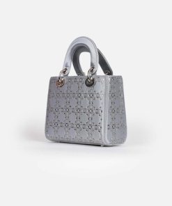 Alternative view of أوبرا فاشن - شنطة سهرة ملكيه بنقشة هندسية لون فضي