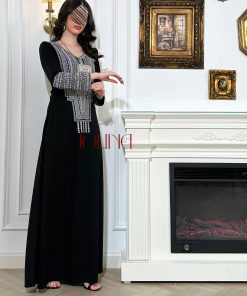 Alternative view of جولينا  - جلابية بتطريز ابيض