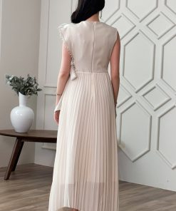 Alternative view of اكتان - فستان بكسرات ورباط علي الخصر لون بيج