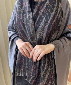 Alternative view of مارينا للعبايات - عباية بشت سلفر لامع طرحه ساده