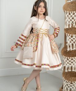 لورا فاشن - فستان أطفال أبيض تراثي بتفاصيل ملونة