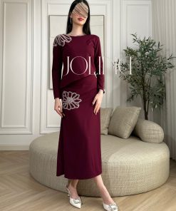 جولينا - طقم عنابي