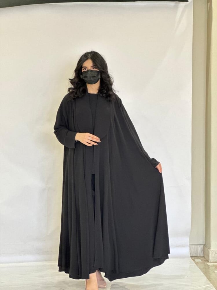 مارينا للعبايات - عباية كلوش لون اسود - Image 4