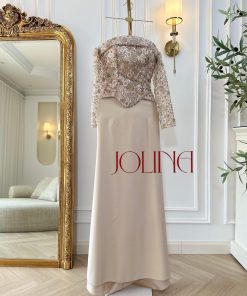 جولينا - طقم بيج مطرز باكمام