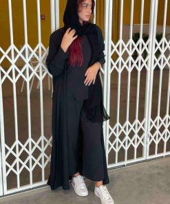 عزة المتميزة - طقم عبايه طويله وبنطلون اسود