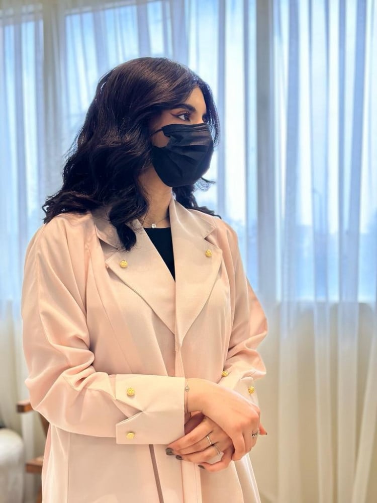 مارينا للعبايات - عباية كريب كتان لون وردي فاتح - Image 2