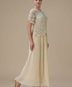 Alternative view of اكتان - فستان طويل بيج بليسيه بتطريز