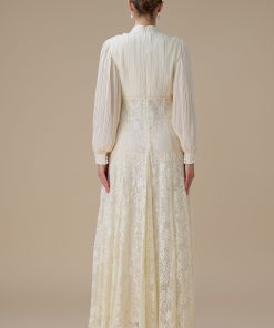 Alternative view of اكتان - فستان طويل بلون سكري بتفاصيل دانتيل