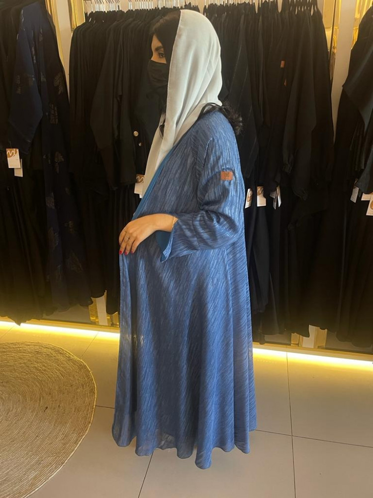 مارينا للعبايات - عباية كلوش سماوي - Image 2