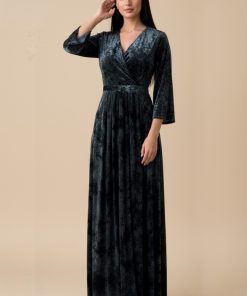 Alternative view of اكتان - فستان ماكسي مخملي بطبعة زهور