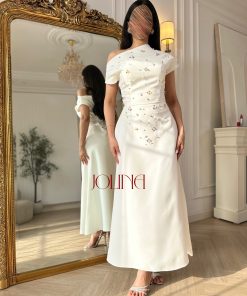 جولينا - طقم ابيض اوف وايت بتطريز ناعم