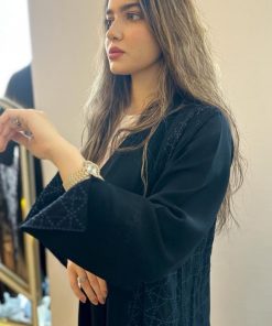 مارينا للعبايات - عباية لون اسود بتطريز كحلي