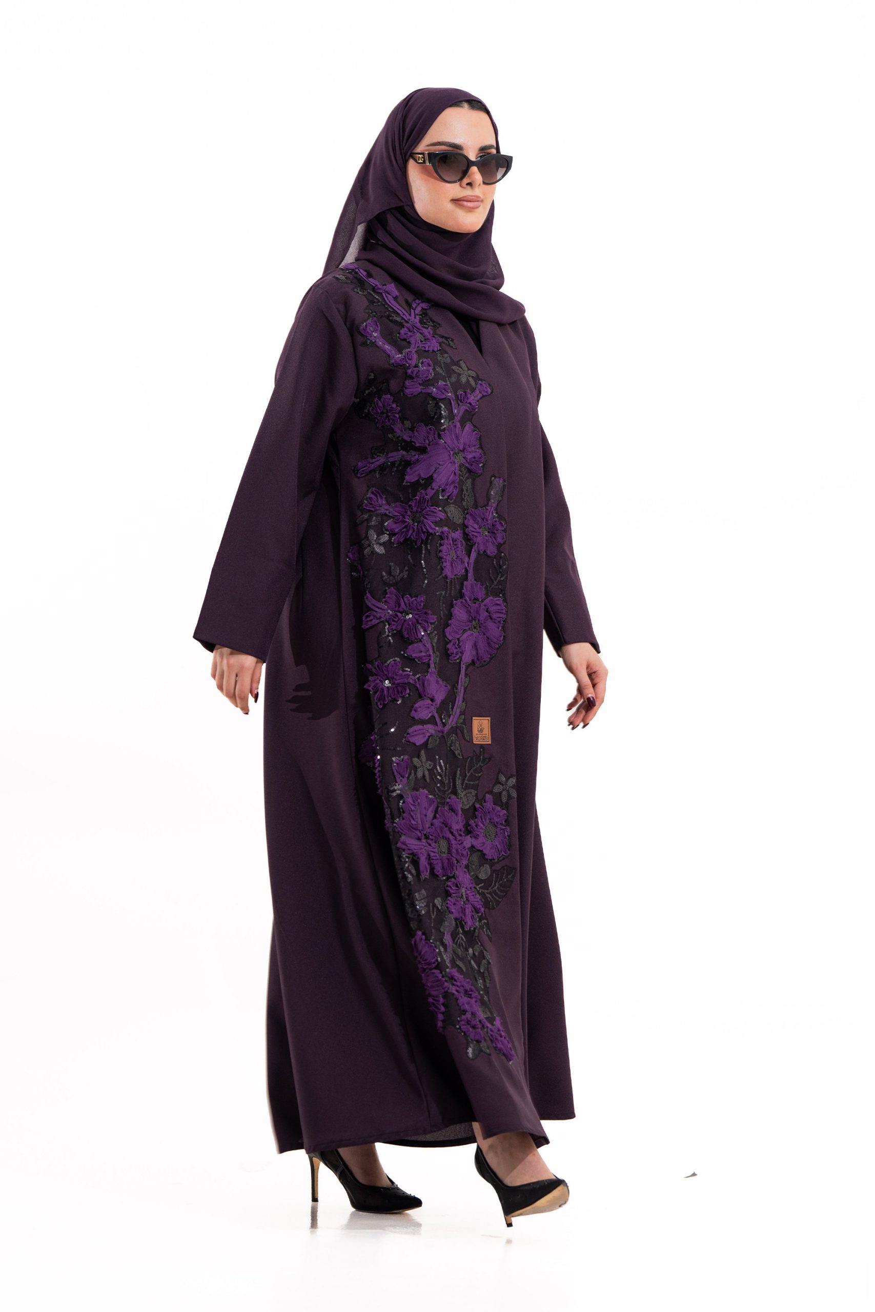 زاهية - عباية غدير