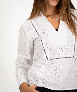 Alternative view of عرفة - بلوزة مطرزة