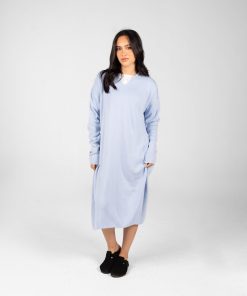 عرفة - فستان نسائي برقبة على شكل حرف V