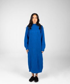 Alternative view of عرفة - فستان نسائي محبوك بياقة نصفية