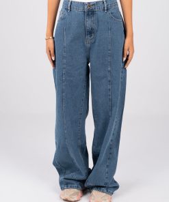 عرفة - بنطلون جينز واسع