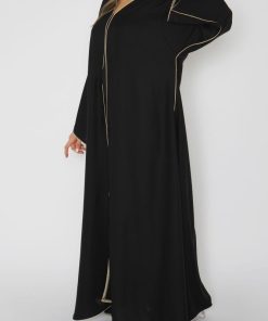 أمول - عباية سوداء بلاك بيري اسود مزود بخيوط من الحرير البيج 6027