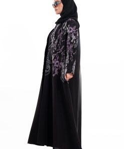 Alternative view of زاهية - عباية جني بنطريز على الامام