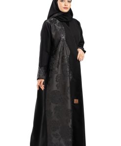 Alternative view of زاهية - عباية وله بتدخيلات قماش جاكار اسود