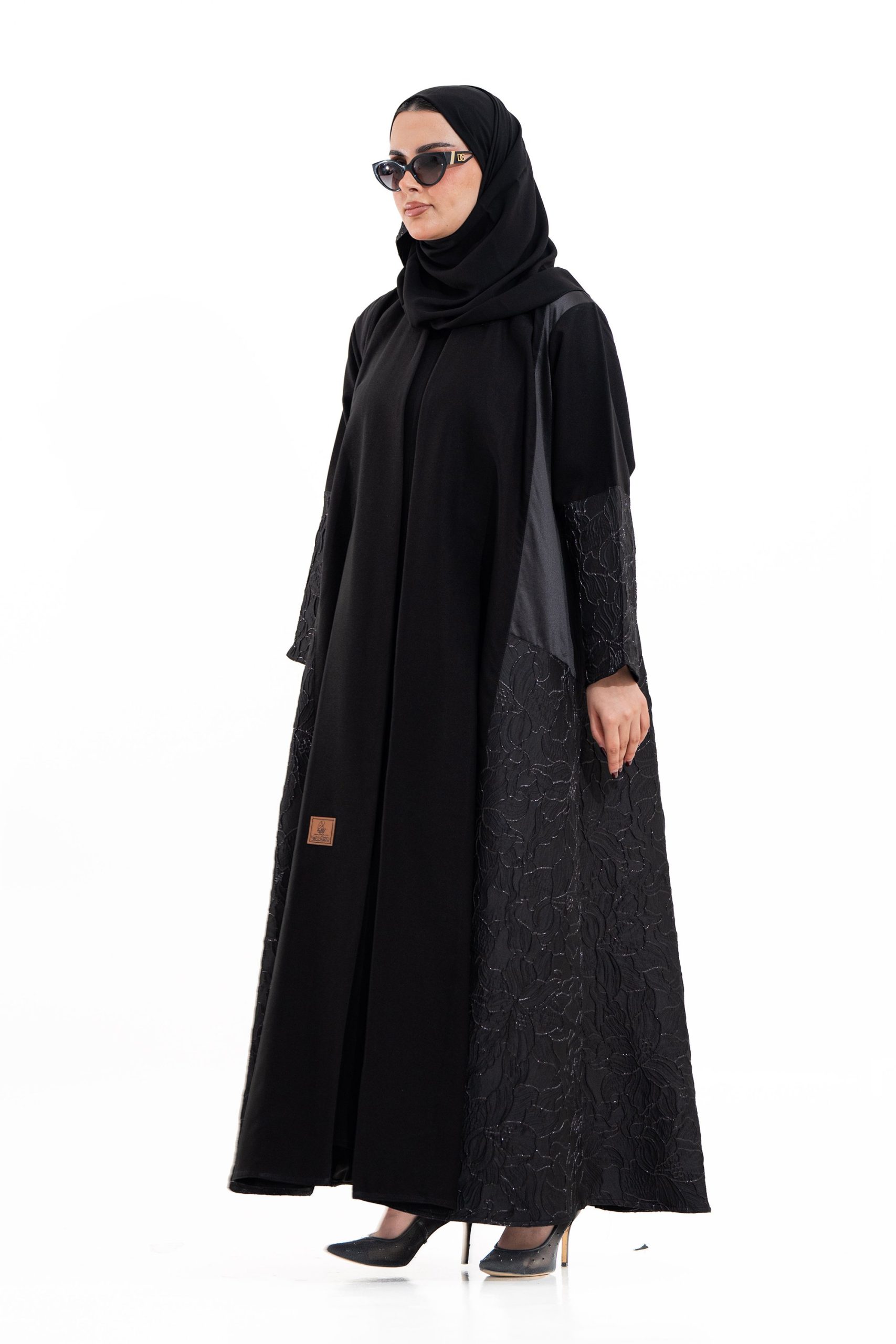 زاهية - عباية غيداء - الصورة 2