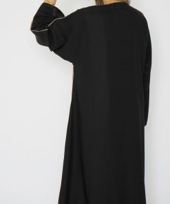 Alternative view of أمول - عباية سوداء بلاك بيري اسود مزود بخيوط من الحرير البيج 6027