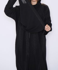 أمول - عباية سوداء مع كلفة 6043
