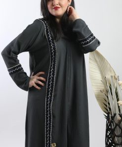 أمول - عباية ملونة لون رصاصي وكلفة تصميم بسيط وراقي 5075