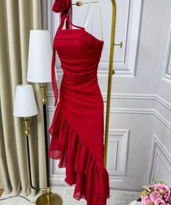 Alternative view of فستان كوكتيل كتف وردة - فستان كوكتيل كتف وردة