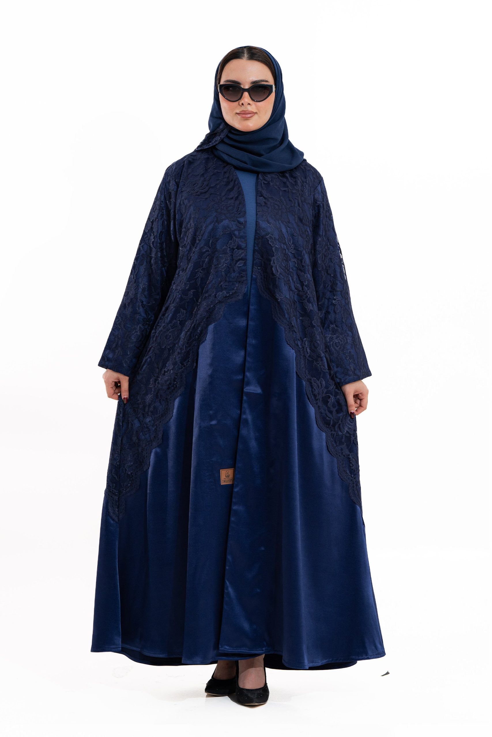 زاهية - عباية ايلين