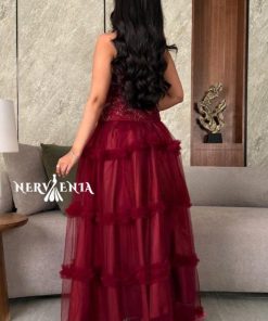 Alternative view of فستان تل طبقات مزين بنقشة صدر - فستان تل طبقات مزين بنقشة صدر