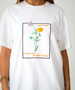 Alternative view of عرفة - تي شيرت مطرز للنساء