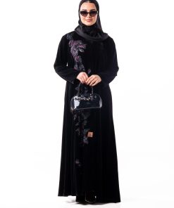 Alternative view of زاهية - عباية رنا الشتوية