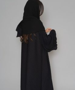 Alternative view of أمول - عباية سوداء بكسر ناعمة 6059