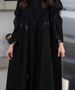 زاهية - عباية كرستال مع قيطان