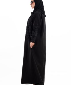 Alternative view of زاهية - عباية منال