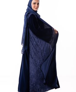 Alternative view of زاهية - عباية نرجس مخمل كحلي مع دانتيل فرنسي