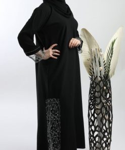 أمول - عباية سوداء أنيقة مناسبة للسهرات 5078