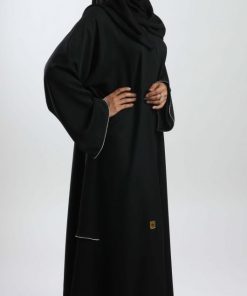 أمول - عباية سوداء بتصميم مميز 5045