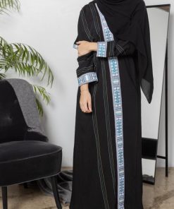 Alternative view of أمول - عباية سوداء سادة بتطريز السدو لون اخضر فاتح 1053