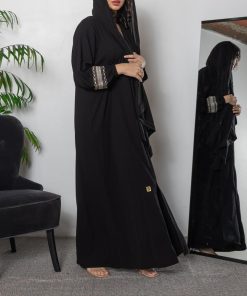 Alternative view of أمول - عباية سوداء سادة بتطريز سدو من الكم R1110