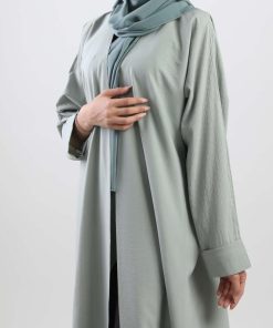 أمول - عباية للسفر سادة باللون الاخضر الفيروزي فاتح ومطفي 5039