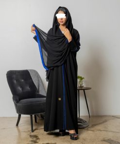 Alternative view of أمول - عبايه سوداء بكم ملون وتطريز خفيف 5015