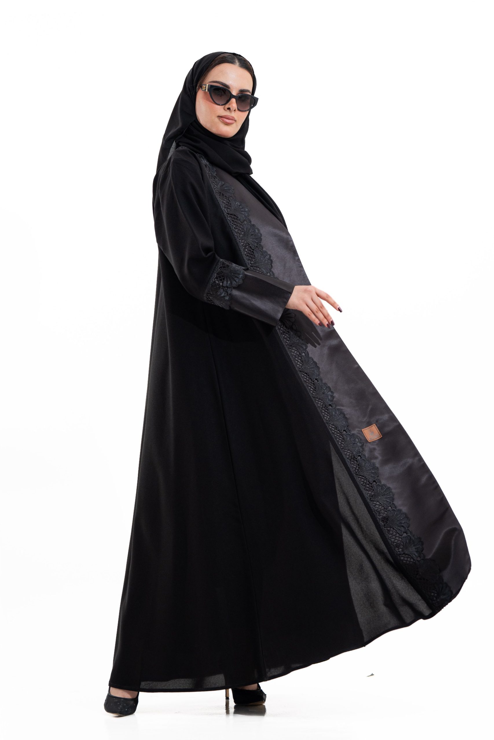 زاهية - عباية رحاب - الصورة 2