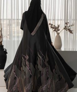 زاهية - عباية نهى بتطريز فاخر