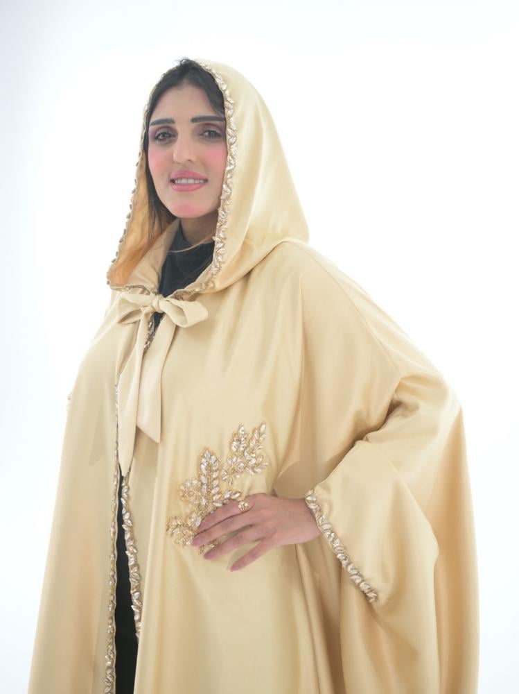 ندف - عباية سكن ملكيه بالكريستال لون ذهبي - الصورة 4